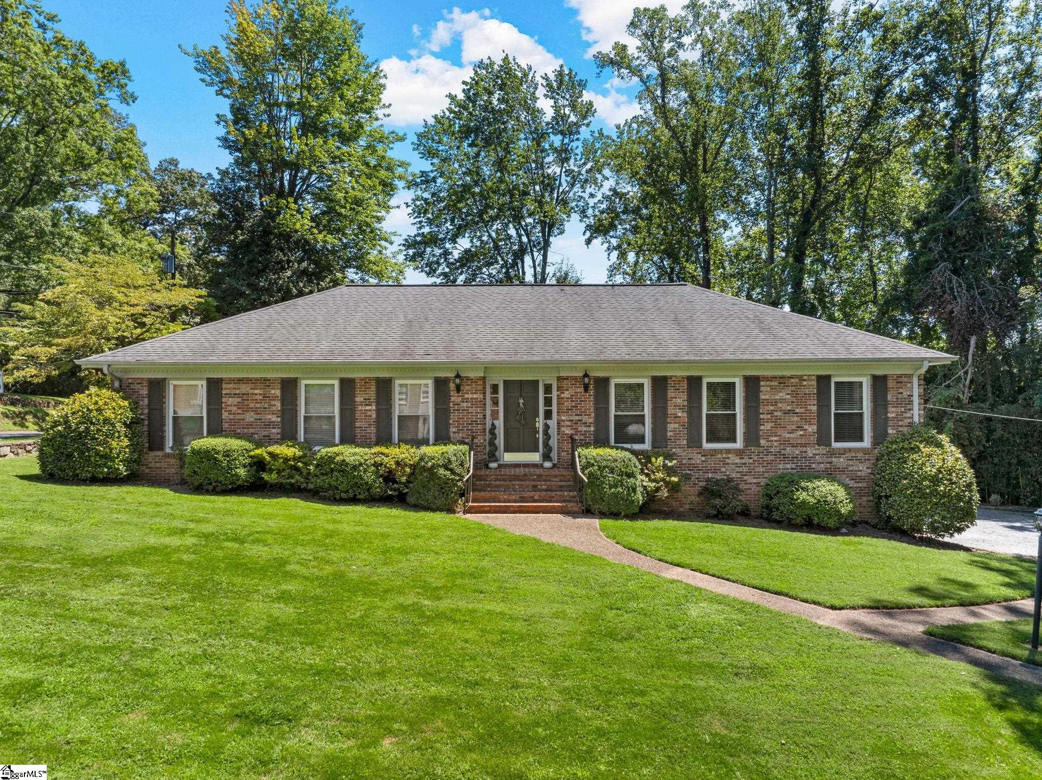174 New Market Street Tryon NC 28782