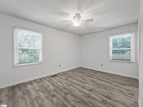 174 New Market Street Tryon NC 28782