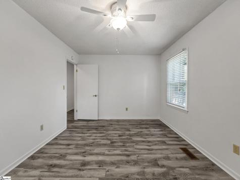 174 New Market Street Tryon NC 28782