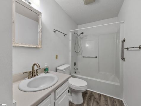 174 New Market Street Tryon NC 28782
