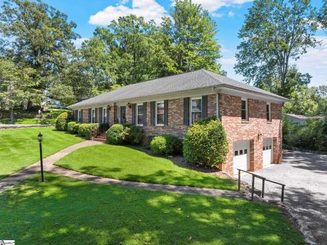 174 New Market Street Tryon NC 28782