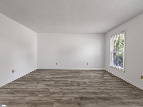 174 New Market Street Tryon NC 28782