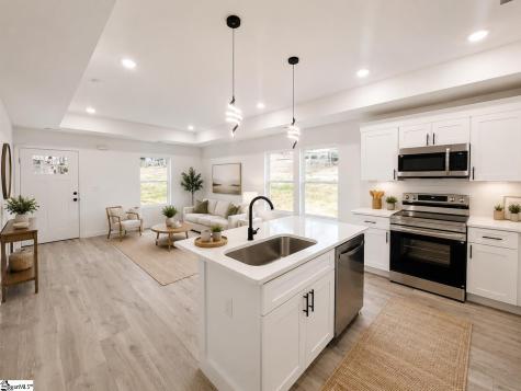 285/287 Scenic Avenue Campobello SC 29322