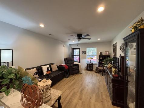 222 & 224 Griffin Mill Road Pickens SC 29671