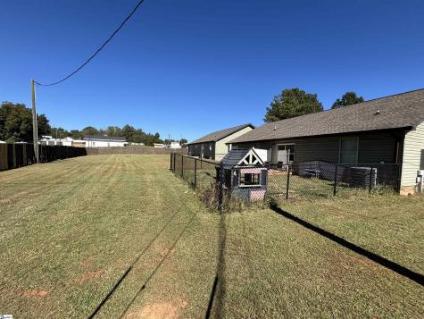 222 & 224 Griffin Mill Road Pickens SC 29671