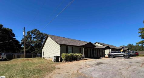 222 & 224 Griffin Mill Road Pickens SC 29671