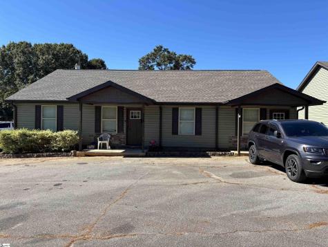 222 & 224 Griffin Mill Road Pickens SC 29671