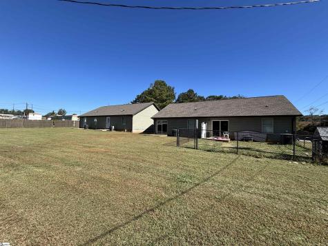 222 & 224 Griffin Mill Road Pickens SC 29671