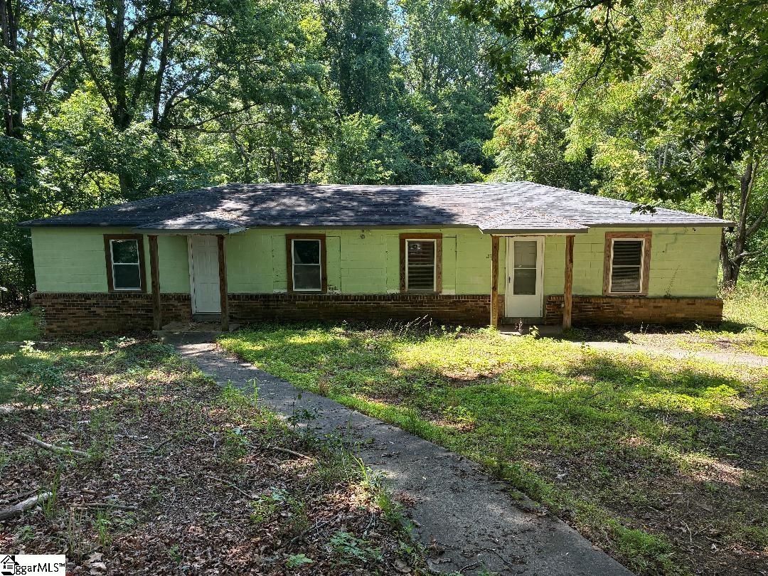 270 Cleveland Street Pacolet SC 29372