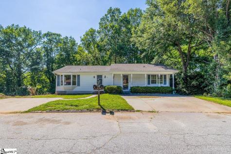 4016 Pebblebrook Court Spartanburg SC 29301