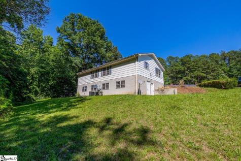 4016 Pebblebrook Court Spartanburg SC 29301