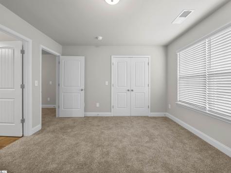 115/117 Oak Street Greer SC 29651