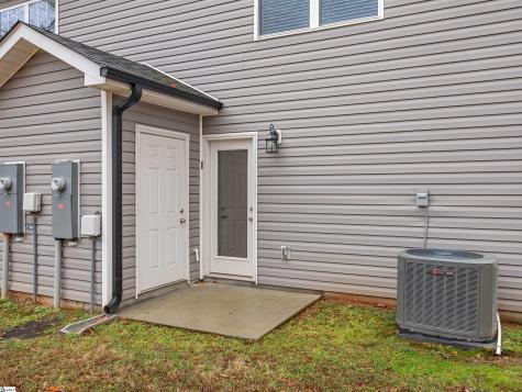 115/117 Oak Street Greer SC 29651