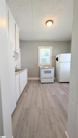 156 Garrett Street Spartanburg SC 29302
