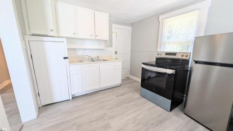 156 Garrett Street Spartanburg SC 29302