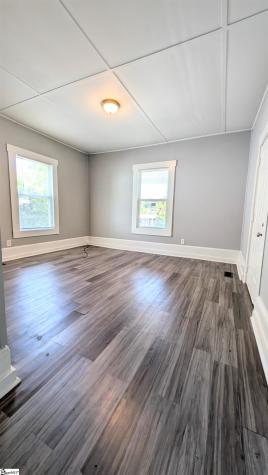 156 Garrett Street Spartanburg SC 29302