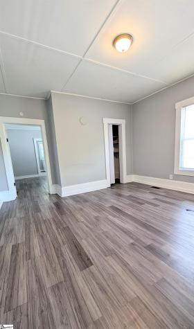 156 Garrett Street Spartanburg SC 29302