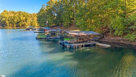 963 Fishermans Cove Seneca SC 29672