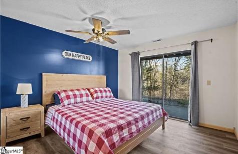 963 Fishermans Cove Seneca SC 29672