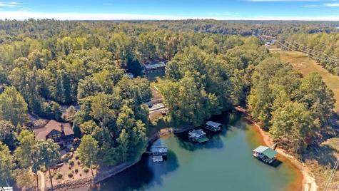 963 Fishermans Cove Seneca SC 29672