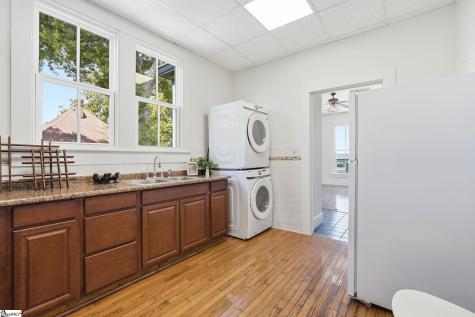 405 Perry Avenue Greenville SC 29601