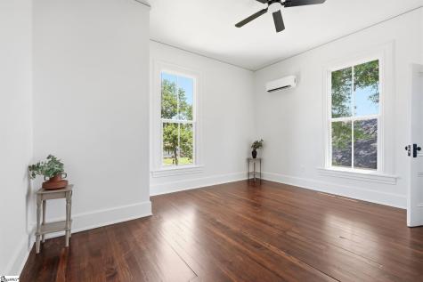 405 Perry Avenue Greenville SC 29601