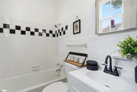 405 Perry Avenue Greenville SC 29601