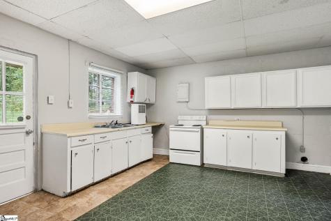 7 Edgewood Drive Ware Shoals SC 29692