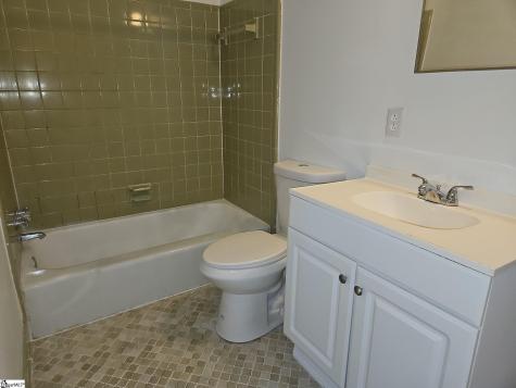 62 Circle Drive Greenville SC 29617