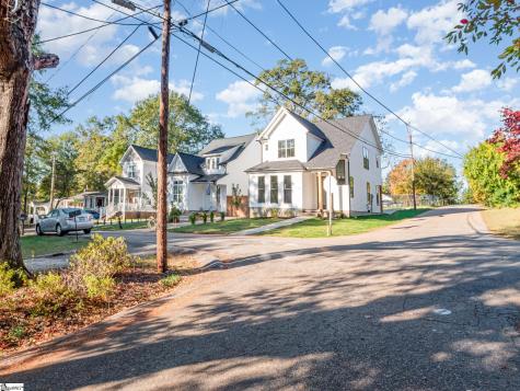 17 Bridwell Avenue Greenville SC 29607