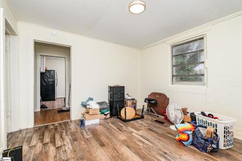 17 Bridwell Avenue Greenville SC 29607