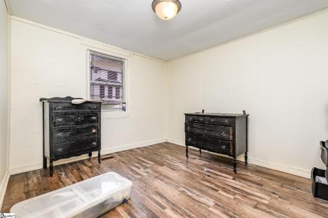 17 Bridwell Avenue Greenville SC 29607
