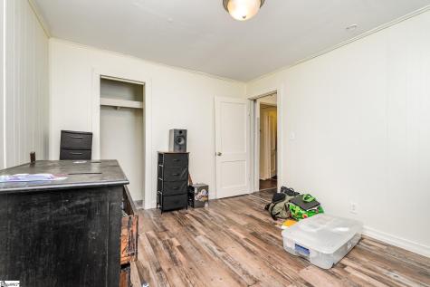 17 Bridwell Avenue Greenville SC 29607