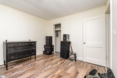 17 Bridwell Avenue Greenville SC 29607