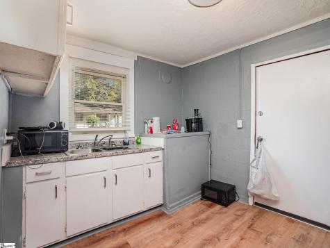 17 Bridwell Avenue Greenville SC 29607