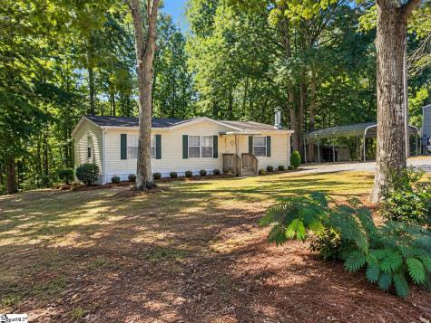 215 W Roosevelt Drive Anderson SC 29626