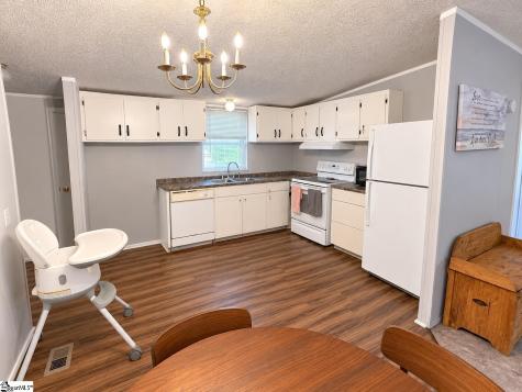 215 W Roosevelt Drive Anderson SC 29626