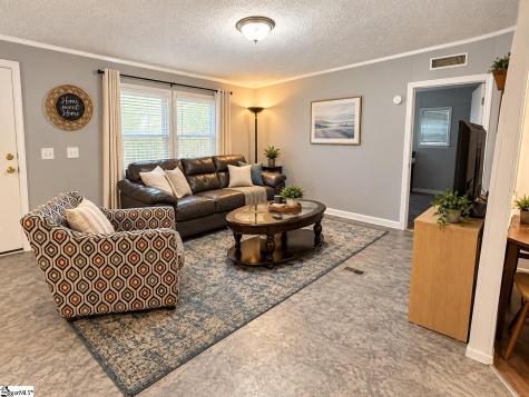 215 W Roosevelt Drive Anderson SC 29626