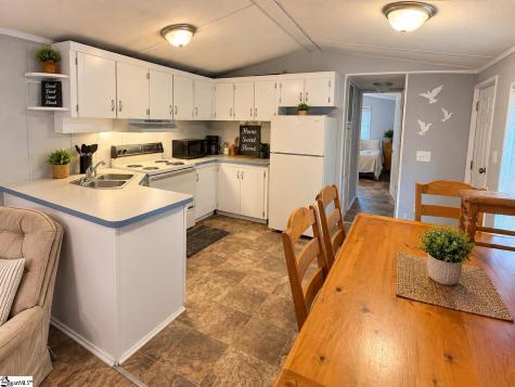 215 W Roosevelt Drive Anderson SC 29626