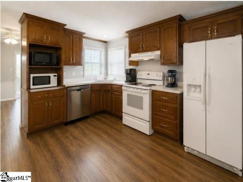 215 W Roosevelt Drive Anderson SC 29626