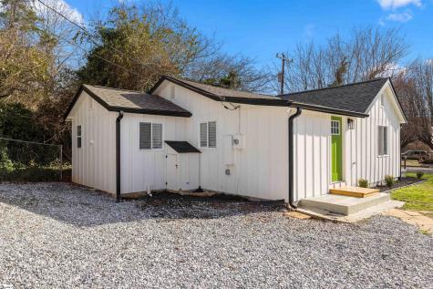 1538 Farley Avenue Spartanburg SC 29306