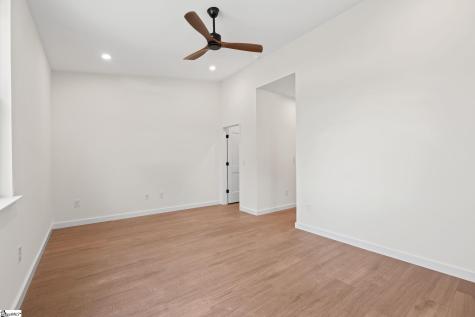 4 Conyers Street Greenville SC 29609