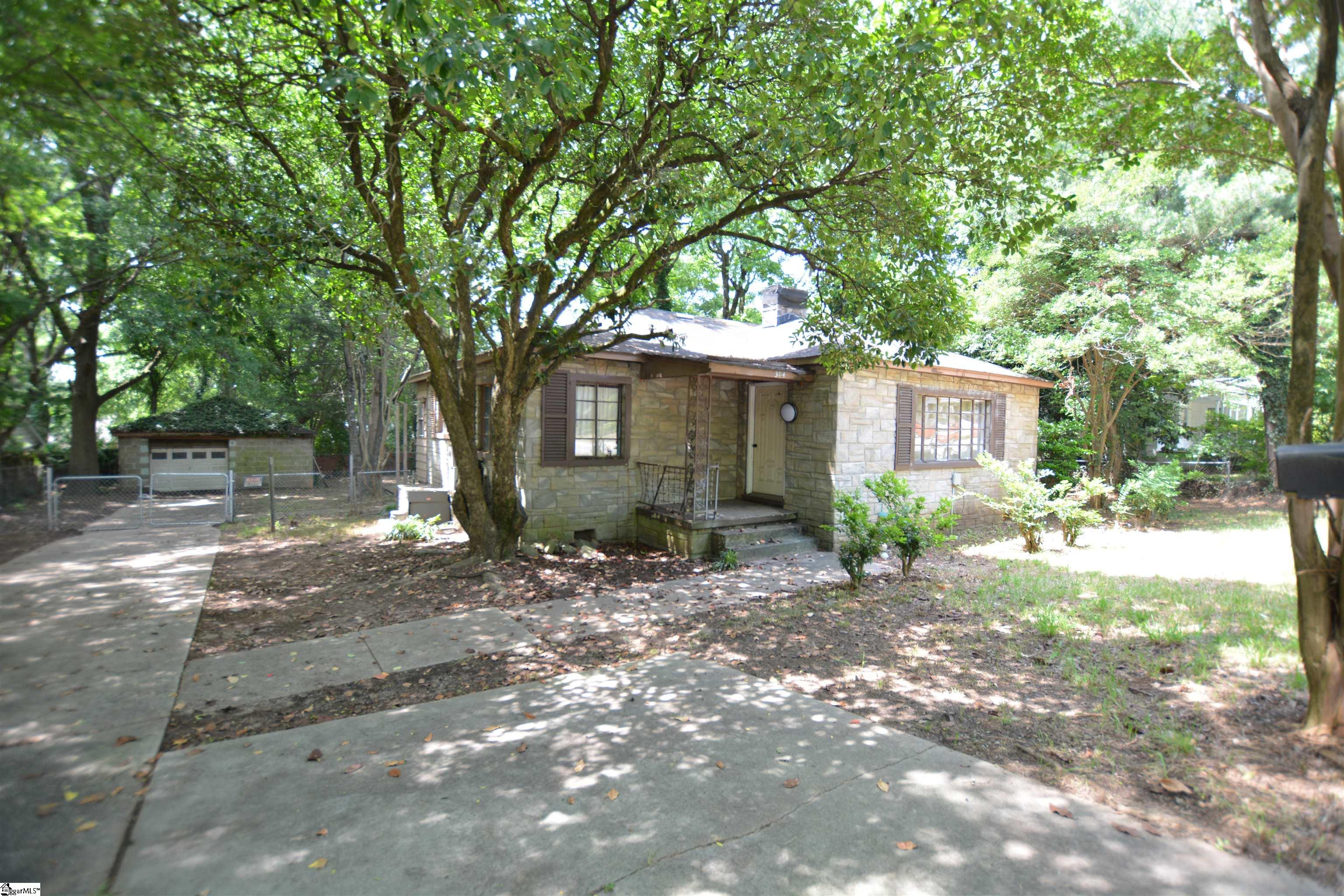 304 E Blue Ridge Drive Greenville SC 29609