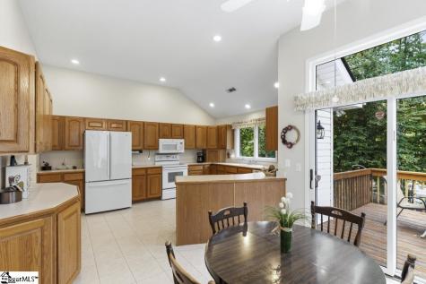 439 Cane Creek Landing Seneca SC 29672