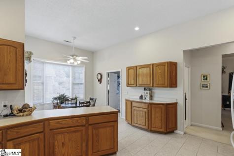 439 Cane Creek Landing Seneca SC 29672