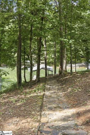 439 Cane Creek Landing Seneca SC 29672
