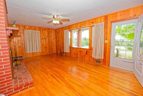 236 Jackson Grove Road Columbus NC 28722