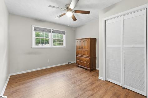 200 Pine Wood Drive Greenville SC 29607