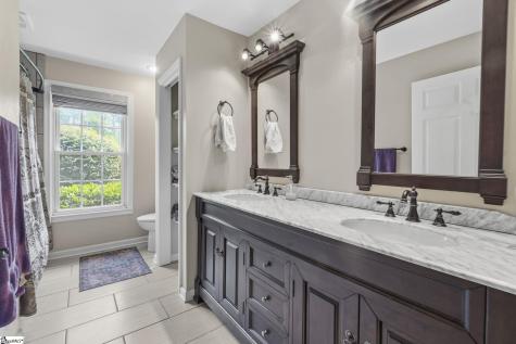 200 Pine Wood Drive Greenville SC 29607