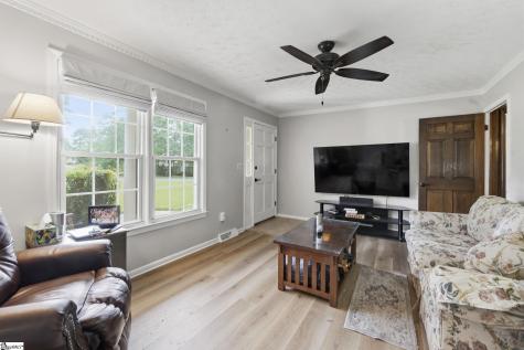 200 Pine Wood Drive Greenville SC 29607
